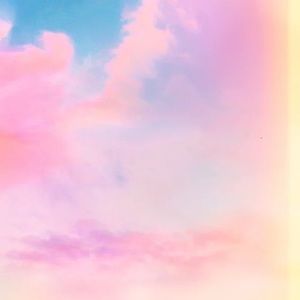 Closet clean out! All reasonable offers accepted! Same day shipping.